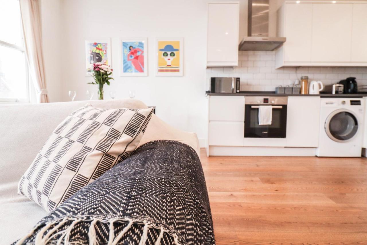 Modern & Spacious 1 Bedroom Clapham Junction Flat London Exterior foto