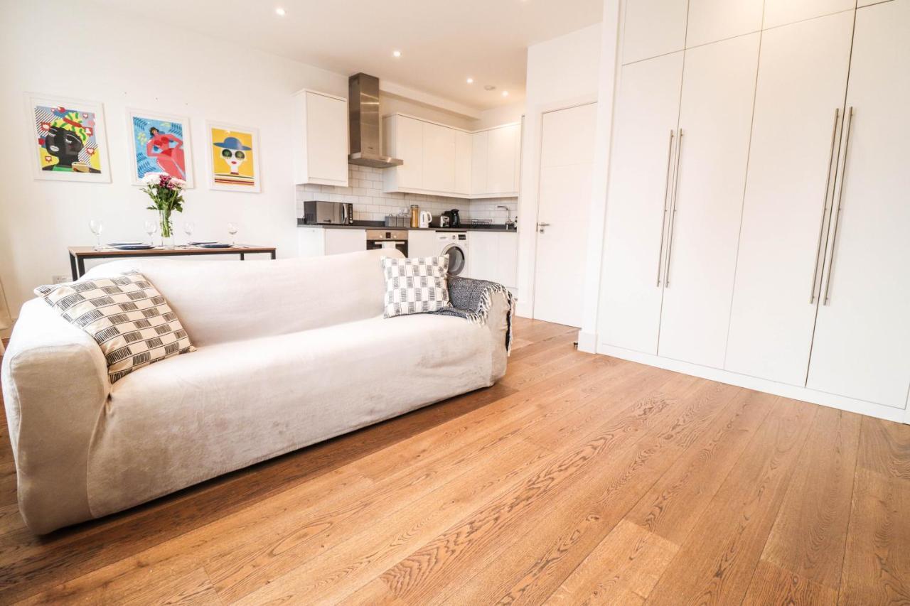 Modern & Spacious 1 Bedroom Clapham Junction Flat London Exterior foto